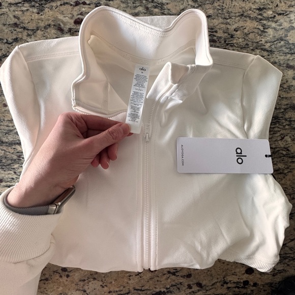 NWT ALO Yoga (M) Airbrush Corset Full Zip-Up Jacket Ivory - Picture 3 of 7